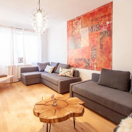 Modern & Spacious Apartment For Up To 8 Persons เวิร์ซบวร์ก ภายนอก รูปภาพ